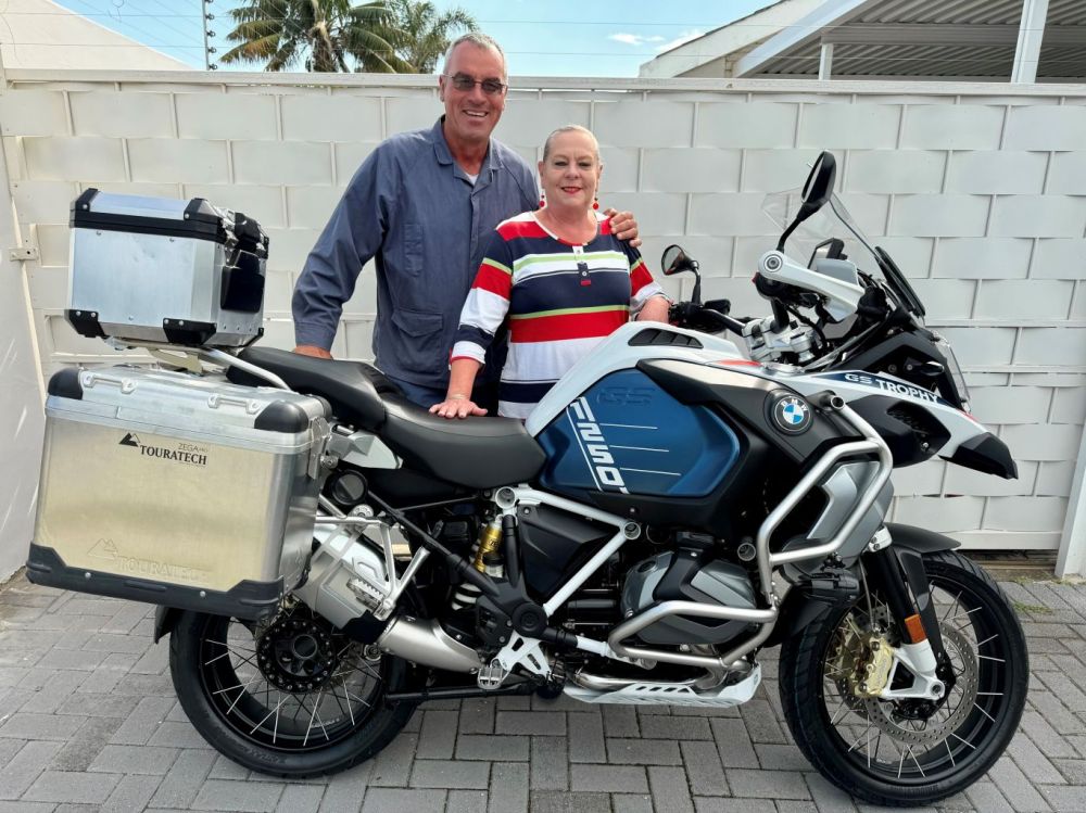 Carel Van Niekerk 2022 BMW R1250GS Adventure