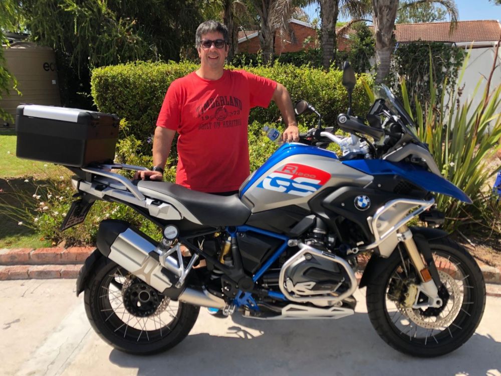 Ellio Striglia (EL) 2017 BMW R1200GS mu Rallye