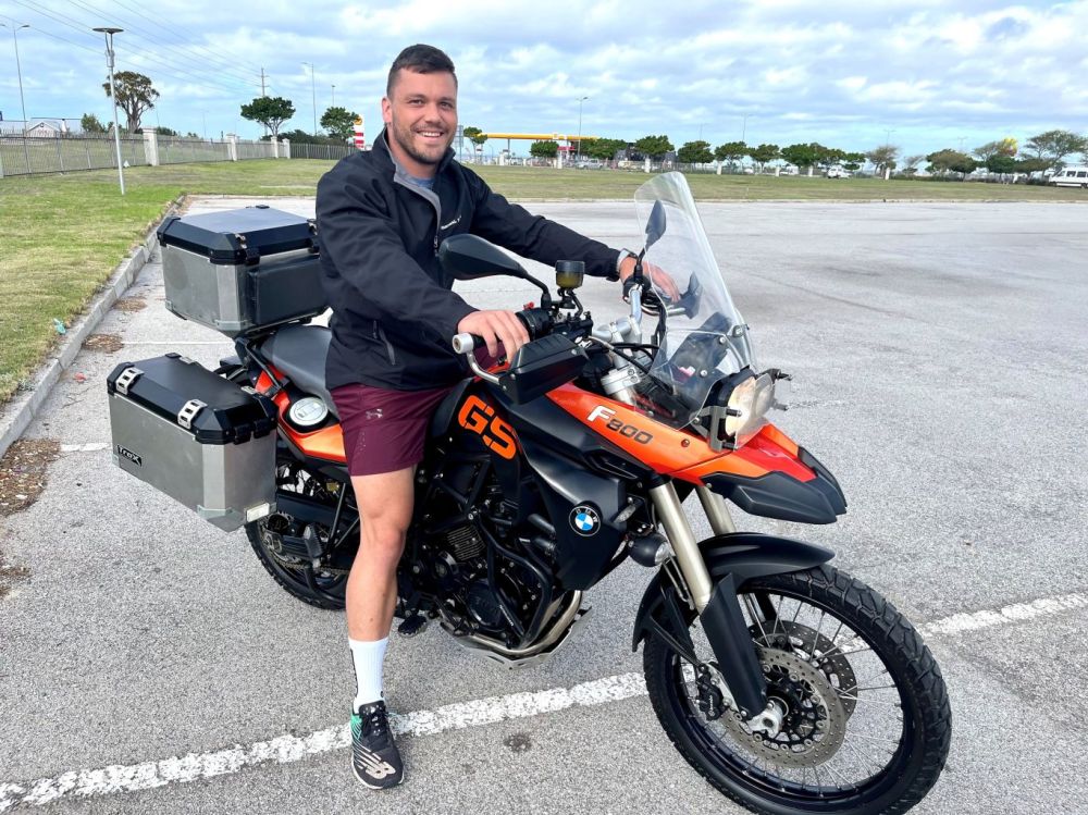 Gary Carstens (J Bay) 2010 BMW F800GS
