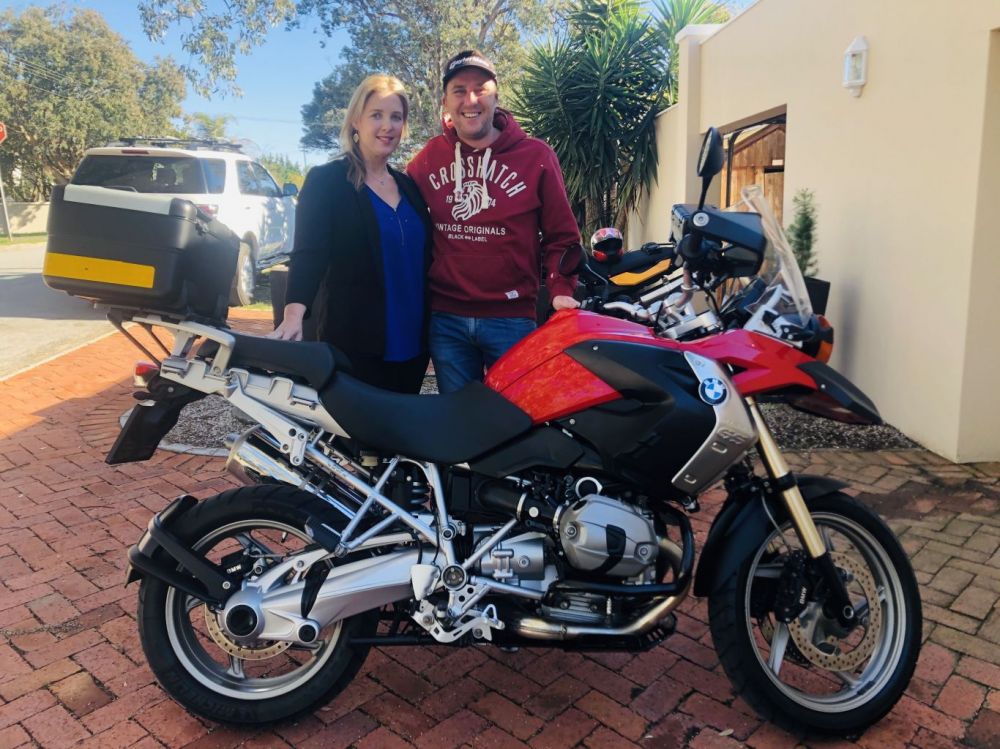 Gordon Swans 2011 BMW R1200GS
