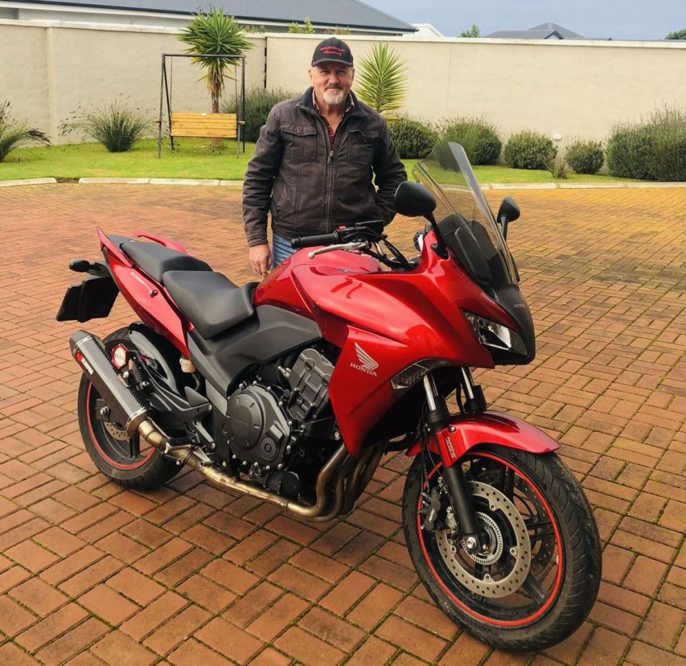 Kobus Lettenga (Stil Bay WC) 2012 Honda CBF1000