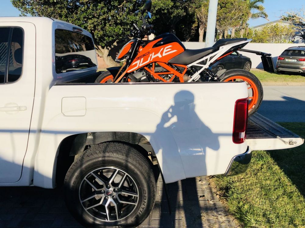 Linda Vermeulen (George) 2019 KTM 390 Duke