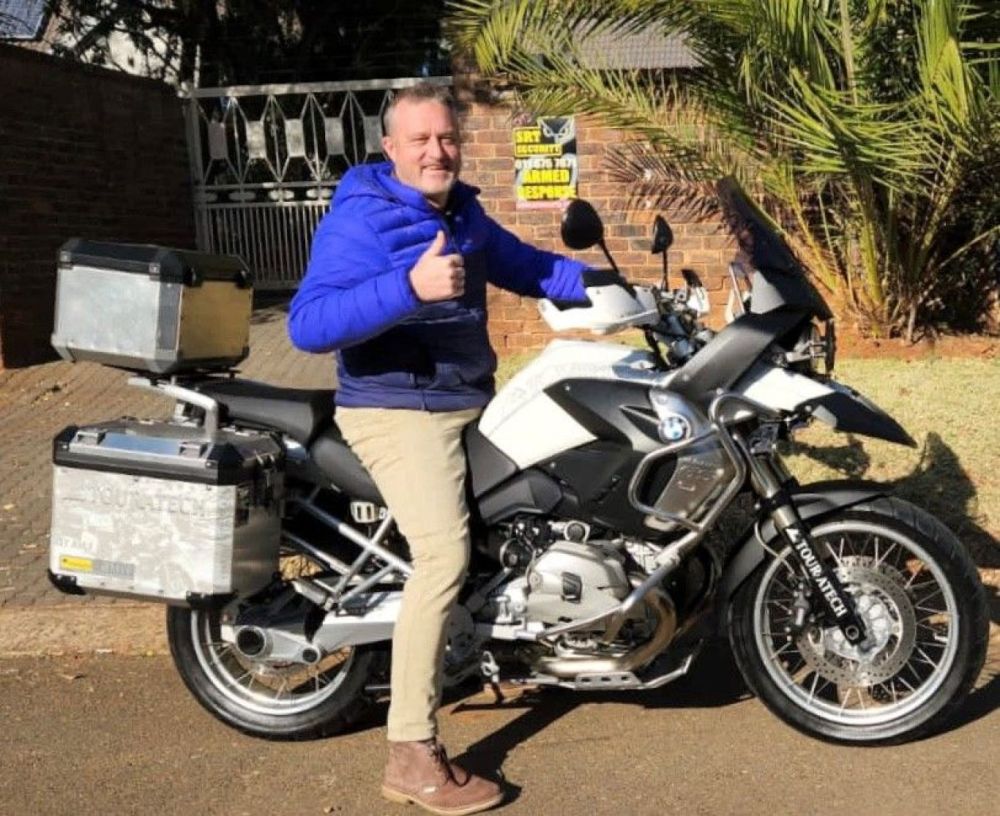 Llewellyn Rossouw (Joburg) 2011 BMW R1200GS