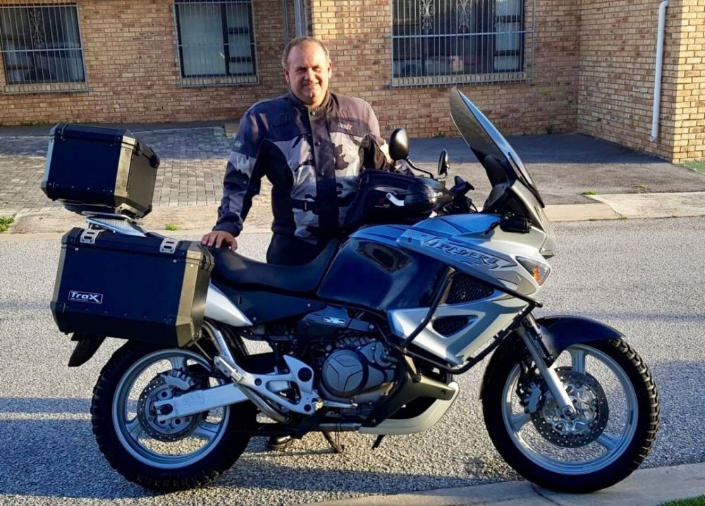 Lyall Blignaut (PE)   2009 Honda Varadero 1000XL