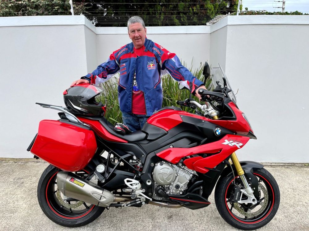 Neil Leyshon 2015 BMW S1000XR