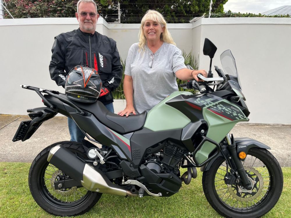 Nico & Lynne 2023 Kawasaki 300 X