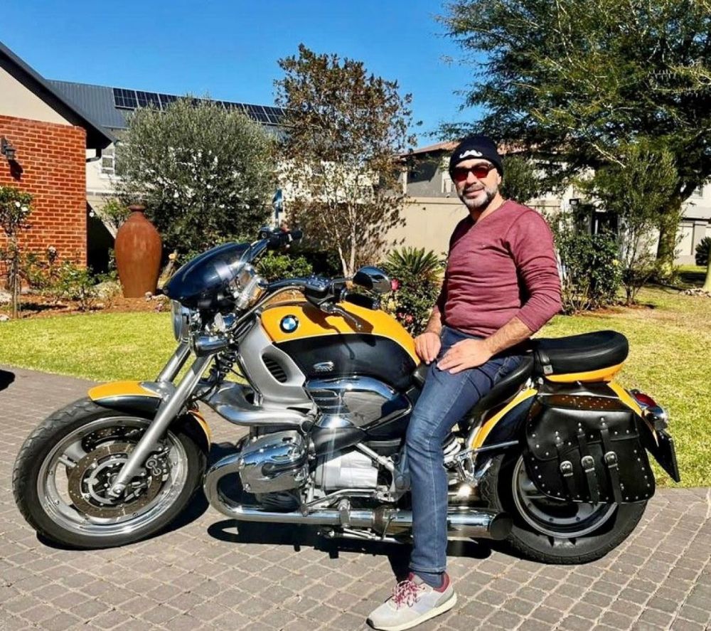 Paulo Marques (Joburg) 2003 BMW R1200C
