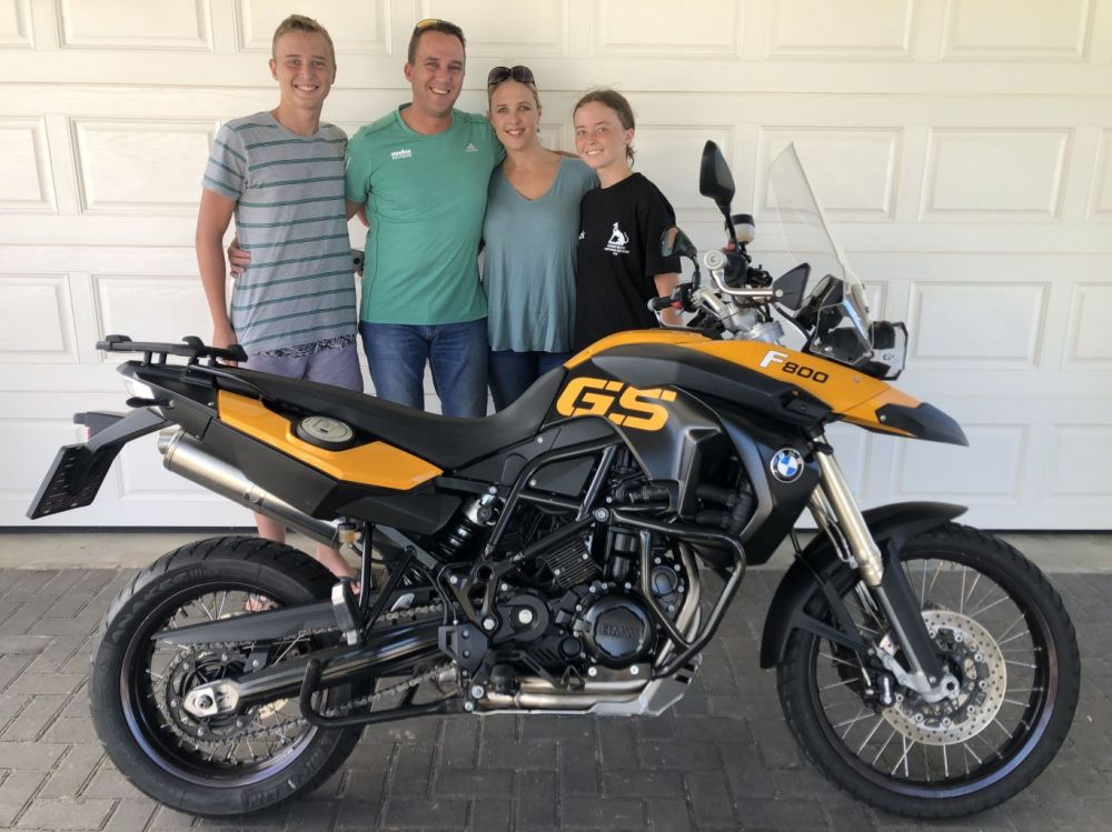 Gordon Swans 2009 BMW F800GS