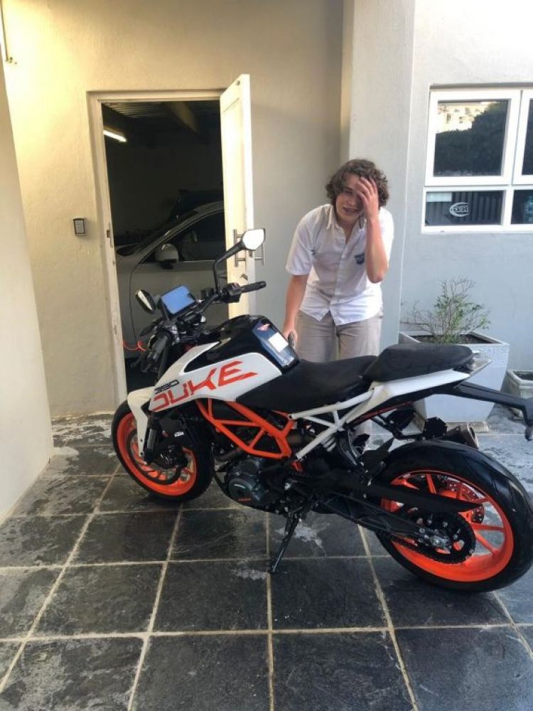 Ron Gold (CT) 2018 KTM 390 Duke