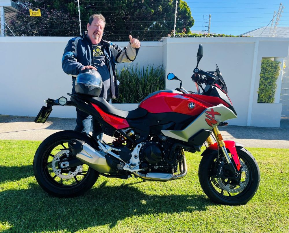Simon Bell 2020 BMW F900XR